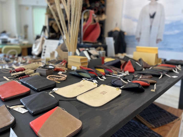 Leather products made from Ezo deer leather are lined up