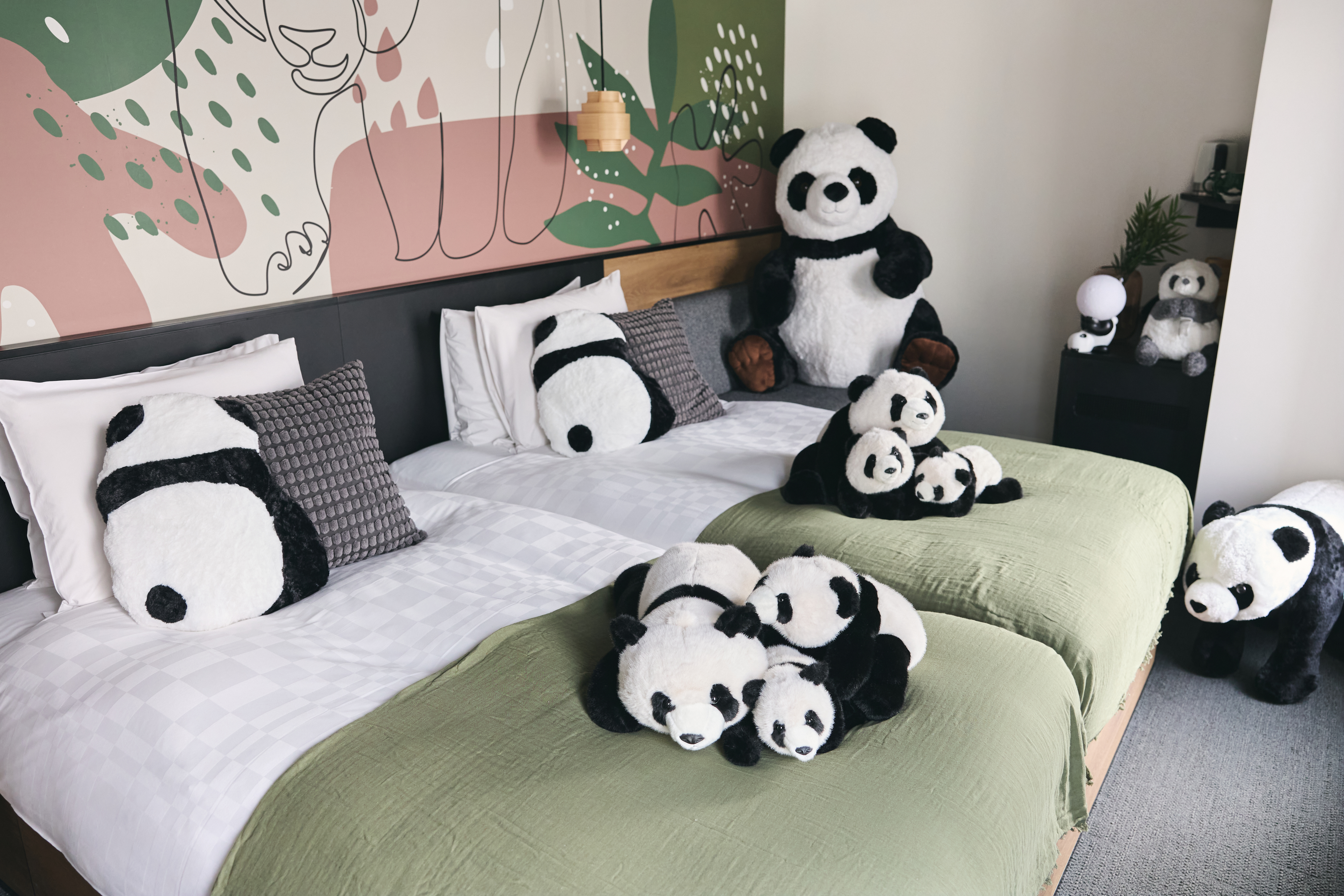 The story of HOTEL RESOL UENO, where people think of pandas and say "thank you"