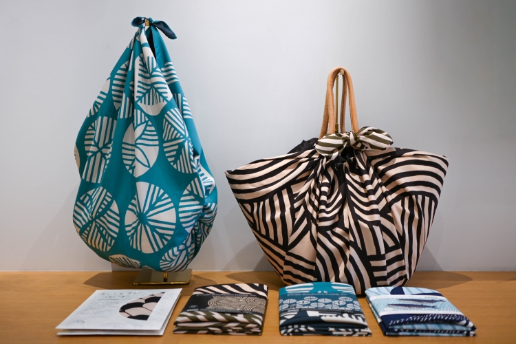 Furoshiki can take on many different shapes depending on how it is tied.