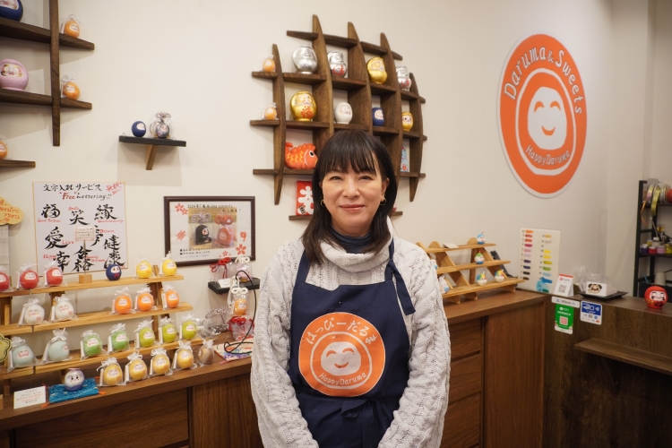 Miho Takahashi, CEO of "Happy Daruma Workshop @ Akiba"