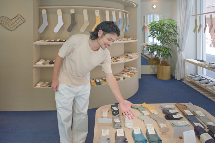 Nishiguchi-san told me about her favorite socks.