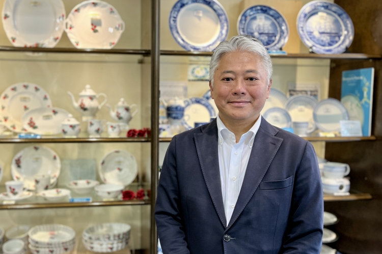 Dr. Takada, the 5th generation owner, kindly shared his in-depth knowledge, which is only possible in a specialty shop.